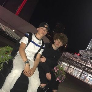 Meet your Posher, Hans